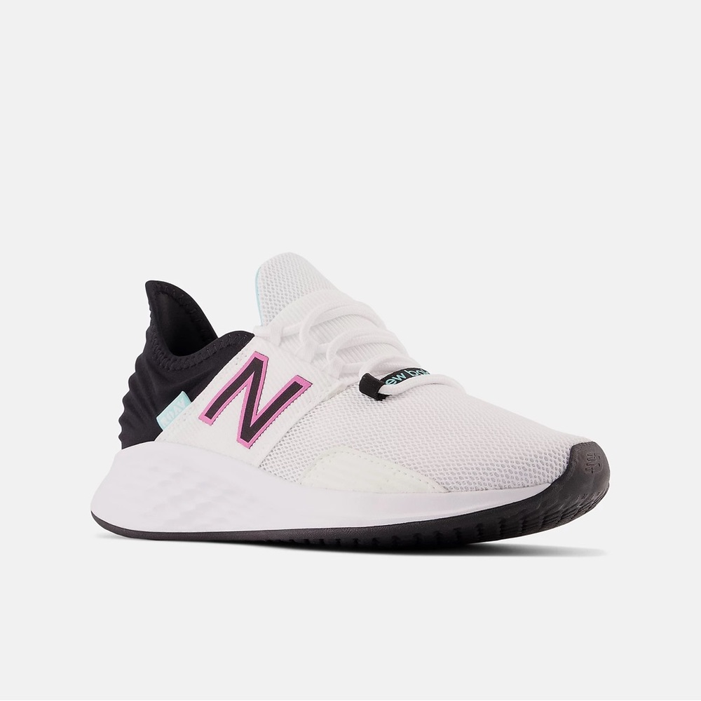 New Balance Freah Foam Roav Sneakers size 8